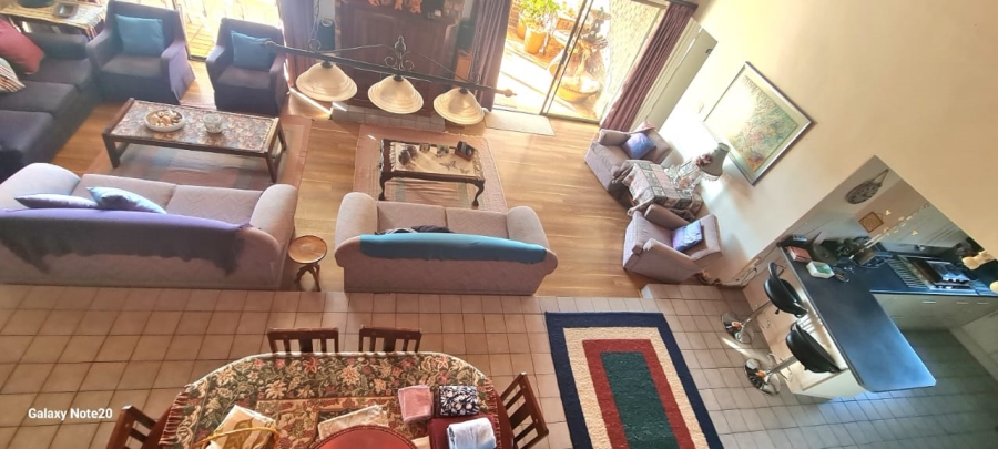 4 Bedroom Property for Sale in Wavecrest Eastern Cape